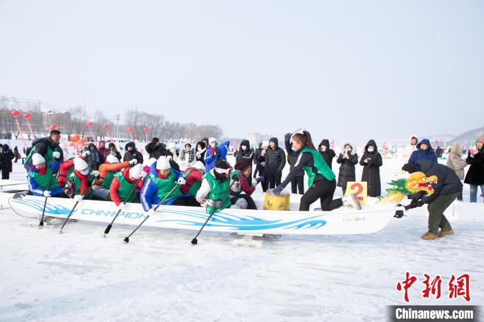 奥运冠军之城七台河：冠军传奇冰雪嘉年华在桃