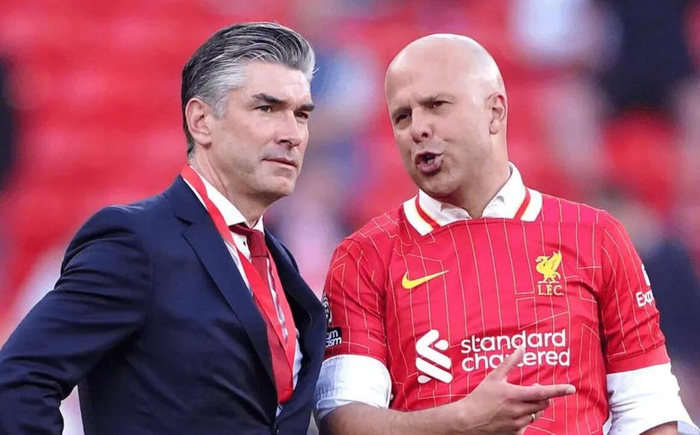 利物浦体育总监休斯成沙特豪门新帅热门人选，