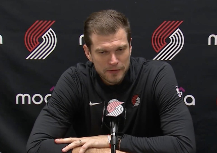 开拓者逆转篮网赢球 斯普利特谈领先被追及