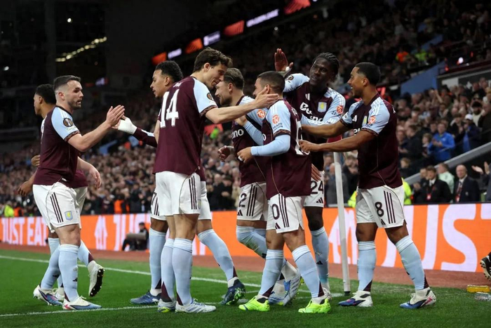 阿斯顿维拉双杀博洛尼亚强势晋级欧联四强 沃特