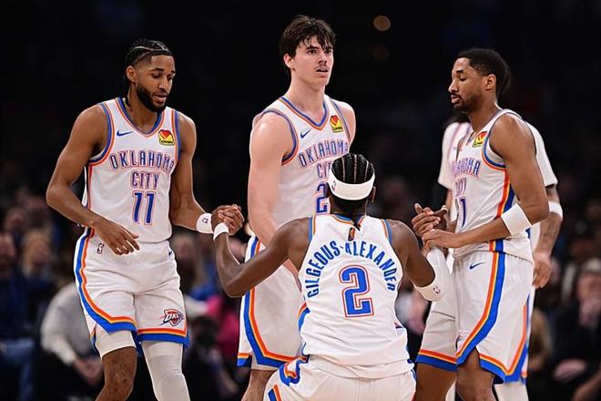 雷霆力克森林狼豪取8连胜 威金斯低迷引球队关注