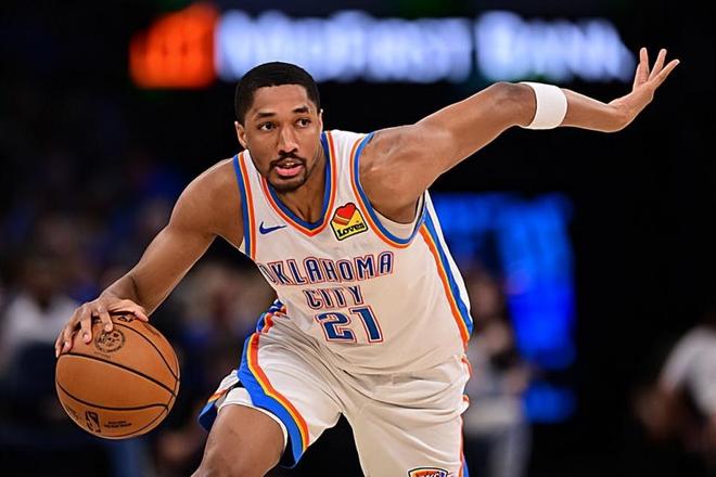 雷霆力克森林狼豪取8连胜 威金斯低迷引球队关注